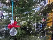 Ozdoby choinkowe prosto z laboratorium