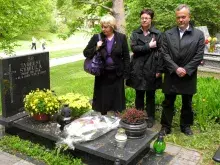 Grób Profesora Tadeusza Sywuli
