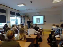 V LO w Wejherowie, wykład dr inż. Marcina Pietrasa pt. "Ile grzybów jest w gramie gleby?"   fot. Dorota Kuchanny-Ardigo'