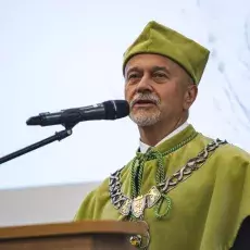 dziekan Wydziału Biologii - Profesor Dariusz Szlachetko
