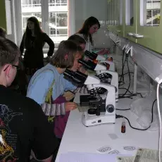 VIII Bałtycki Festiwal Nauki - budynek przy ulicy Kładki w Gdańsku (28.05.2010)