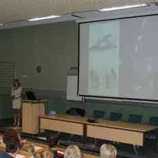 Zaczynamy od wykładu