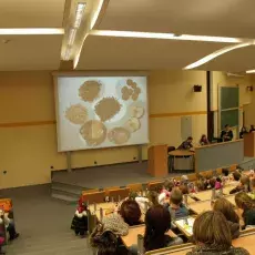 Wysokokaloryczna i bogata w witaminy dieta zimowa