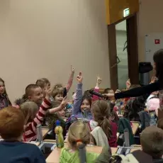 Po wykładzie nie było końca pytaniom