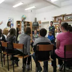 Detektywi w tajemniczej krainie zmysłów