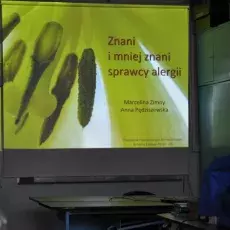 29.03.2011 - dr Anna Pędziszewska oraz mgr Marcelina Zimny z Katedry Ekologii Roślin prowadzą zajęcia pt. "Znani i mniej znani sprawcy alergii" dla uczniów II LO w Sopocie
