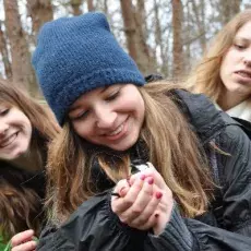 11.04.2011 - mgr Brygida Manikowska oraz dr Jarosław Nowakowski ze Stacji Badania Wędrówek Ptaków prowadzą zajęcia pt. " Tam i z powrotem do ziemi przodków czyli migracje ptaków" dla uczniów II LO w Sopocie
