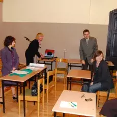 13.01.2010r, II LO w Słupsku, wykłady: prof. UG, dr hab. E. Jurkowlaniec-Kopeć - "Tajemnice snu", dr D. Jakubas - "Wpływ zmian klimatu na ptaki", dr K. Burkiewicz - "Zegary biologiczne" - Szykujemy się do wykładów