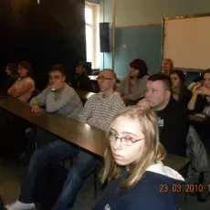 23.03.2010r, IV Liceum Ogólnokształcące W Gdańsku-Nowym Porcie, wykład dr K. Gosa pt.: "Czy torfowiska naprawdę wciągają?"