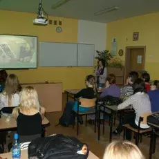 29.03.2010r, XIV LO w Gdyni, wykłady: prof. UG, dr hab. D. Lewandowska - "Jak mózg steruje naszym zachowaniem", dr A. Kilikowska - "Genetyczne aspekty płciowości", dr K. Burkiewicz - Prezentacja Wydziału Biologii