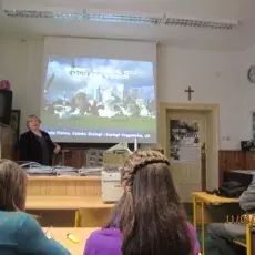 11.01.2011r, LO w Czersku, wykłady: dr B. Michno - "Dzikie życie w mieście czyli zwierzęta synantropijne", dr K. Gos - "Bajki z mchu i paproci", dr D. Jakubas - "Wpływ zmian klimatu na ptaki"