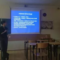 20.12.2012r, Sopockie Szkoły Autonomiczne, wykład dr Beaty Guzow-Krzemińskiej - "Odkrywanie tajemnic partnerów porostowych" fot. Hanna Ćwikałowska