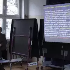  22.11.2013r, IX LO w Gdyni, wykład dr Beaty Michno- "Dzikie życie w mieście czyli zwierzęta synantropijne" fot. Joanna Spisak-Pietruszka