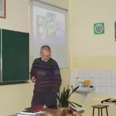 03.12.2013r, II LO Kwidzyn, wykład dr Krzysztofa Gosa - "I wśród roślin są drapieżcy" fot. Alicja Tubaja
