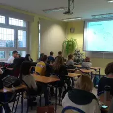 18.12.2013r, IV LO w Gdyni, wykład dr Wojciecha Glaca - "Bitwy i wojny w naszym ciele, czyli o działaniu układu odpornościowego" fot. Małgorzata Turyn