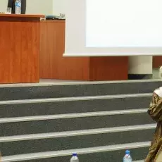 Standardowy wykład niestandardowy 2 -  dr hab. prof. UG Joanna M ytnik-Ejsmont, dr Wojciech Glac,  UG