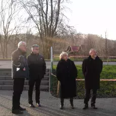 Od lewej: Dyrektor Ogrodu Zoologicznego - Michał Targowski, Prodziekan ds. Nauki i Współpracy z Zagranicą - prof. Marek Zięta, P